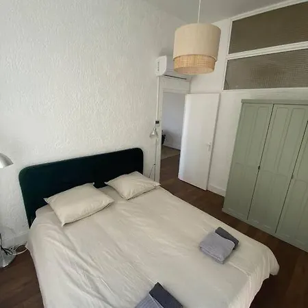 Apartamento Superbe T3 Neuf Centre-ville Nîmes